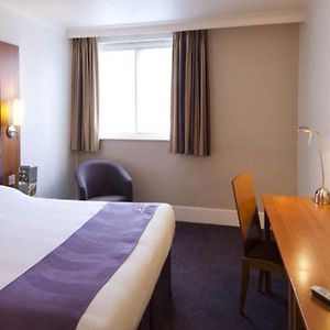 Premier Inn Glastonbury